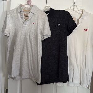 Three S Hollister men’s polo style 
Light heathered gray, heatheres black&white